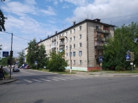 Соликамск, улица Матросова, дом 16. многоквартирный дом