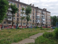Solikamsk, st Matrosov, house 28. Apartment house