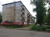 Solikamsk, Matrosov st, 房屋 32. 公寓楼