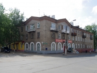 Solikamsk, Matrosov st, 房屋 33. 公寓楼