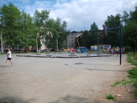 Соликамск, улица Степана Разина. спортивная площадка
