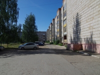 Solikamsk, Stepan Razin st, house 30. Apartment house
