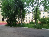 Solikamsk, Chernyakhovsky st, house 27. Apartment house