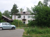 Solikamsk, Rozalia Zemlyachka st, house 27. Apartment house
