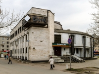 Псков, Рижский проспект, дом 40Б. офисное здание