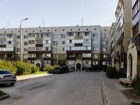 , Petrovskaya st, house 10А. Apartment house