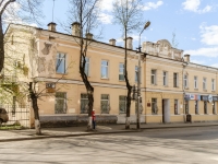 Псков, улица Советская, дом 23. многофункциональное здание
