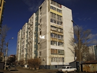 Rostov-on-Don, Komarov blvd, house 11 к.1. Apartment house