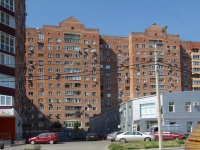 顿河畔罗斯托夫市, Komarov blvd, 房屋 28 к.6. 公寓楼