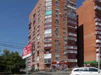 顿河畔罗斯托夫市, Komarov blvd, 房屋 28Б. 公寓楼