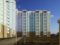 Rostov-on-Don, Marshal Zhukov avenue, house 33. Apartment house