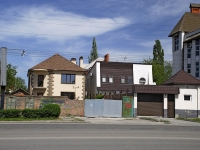 Rostov-on-Don, Stachki avenue, house 80. Private house