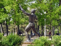 Rostov-on-Don, sq Svobody. monument