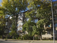 顿河畔罗斯托夫市, Chentsov st, 房屋 77. 公寓楼