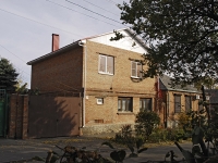 Rostov-on-Don, 33rd Liniya st, house 7. Private house