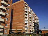 Bataysk, st Rechnaya, house 110 к.2. Apartment house