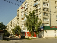 Taganrog, 1 Krepostnoy alley, house 34. Apartment house with a store on the ground-floor