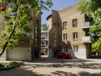 Taganrog, Aleksandrovskaya st, house 107. Apartment house
