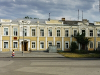 Таганрог, улица Чехова, дом 107. общежитие Музыкального колледжа