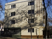 Азов, Зои Космодемьянской проспект, дом 97. многоквартирный дом