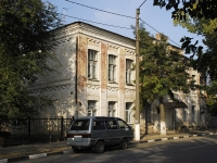 Азов, Красноармейский переулок, дом 88. многоквартирный дом