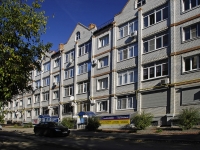Azov, Leningradskaya st, house 73. Apartment house