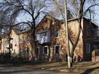 Азов, Коллонтаевский переулок, дом 92. многоквартирный дом