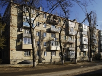 Азов, Коллонтаевский переулок, дом 143. многоквартирный дом