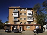 Azov, Privokzalnaya st, house 31. Apartment house with a store on the ground-floor