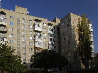 Azov, Pushkin st, house 6. Apartment house