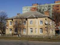 Azov, st Krasnogorovskaya, house 27. Apartment house