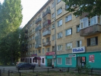 Samara, 22nd Parts'ezda st, house 42. Apartment house with a store on the ground-floor