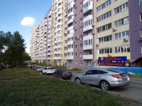 Samara, 7th Kvartal st, house 140. Apartment house