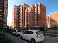 Samara, 7th Kvartal st, house 137. Apartment house