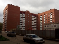 Samara, 1st Kvartal quarter, house 36. Apartment house