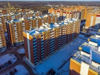 Samara, quarter 1st Kvartal, house 48. Apartment house