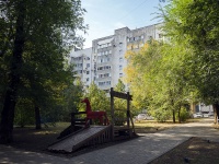 Самара, Карякина переулок, дом 1. многоквартирный дом