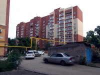 neighbour house: st. Svobody, house 126А. Apartment house
