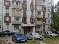 Samara, Sovetskoy Armii st, house 124. Apartment house
