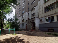 Samara, Sovetskoy Armii st, house 200А. Apartment house