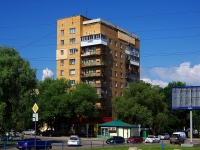 Samara, Sovetskoy Armii st, house 220. Apartment house