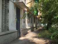 Samara, Fizkulturnaya st, house 25. Apartment house with a store on the ground-floor