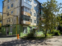 соседний дом: ул. Энтузиастов, дом 26. многоквартирный дом