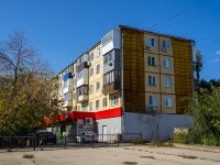 соседний дом: ул. Энтузиастов, дом 28. многоквартирный дом
