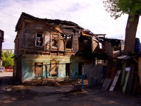 Самара, улица Арцыбушевская, дом 92. аварийное здание