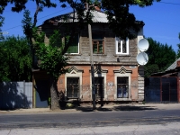 neighbour house: st. Artsibushevskaya, house 166. Private house