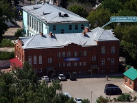 隔壁房屋: st. Buyanov, 房屋 135 к.2. 培訓中心 Детский епархиальный образовательный центр, некоммерческий фонд