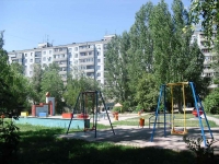 Samara, Klinicheskaya st, house 33. Apartment house