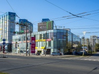 соседний дом: ул. Авроры, дом 150/1. многофункциональное здание