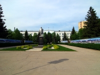 Самара, памятник В.И. Ленинуулица Алма-Атинская, памятник В.И. Ленину